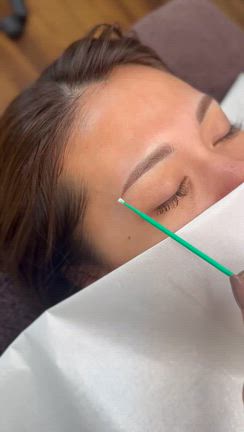 グラデーションパウダーブロウの記事動画