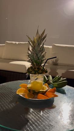 宮古牛ﾊﾞｰｶﾞｰ/ﾊﾟｲﾝｿｰﾀﾞ(手作り)の記事動画