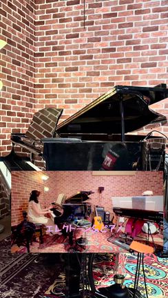 10月はハロウィンの雰囲気での記事動画