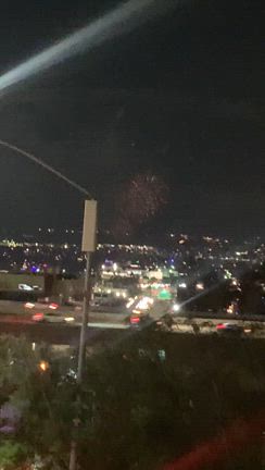 『トップガン』の坂道からJuly 4thの花火の記事動画