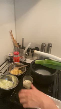 肩こり、首こりの薬膳の記事動画