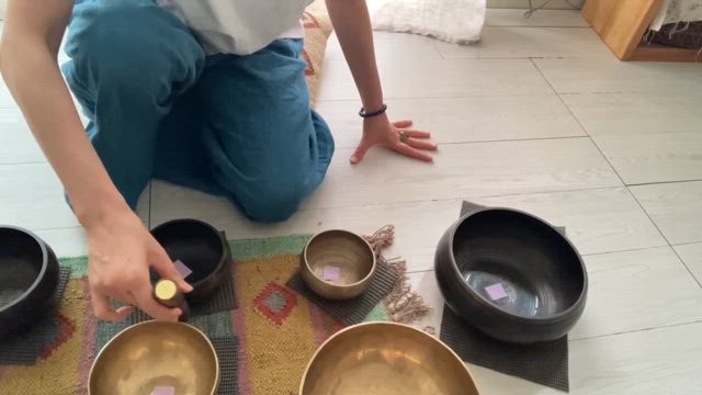 シンギングボウルのことの記事動画