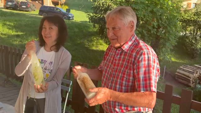 Genepiリキュール作りの記事動画