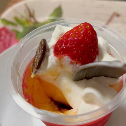 プチプラ！シャトレーゼ Xmasプリンカップの記事動画