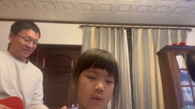 リトミックレッスン風景の記事動画