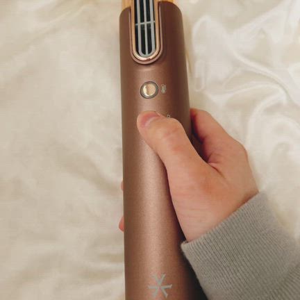 ✳︎ 【VENUSiSヴィナシス】スリムフィットドライヤーの記事動画