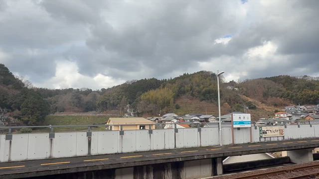 つくり、まくる。の記事動画