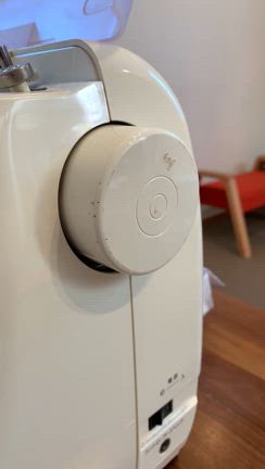 【洋裁教室】ミシンの下糸がぐちゃぐちゃになったことありませんか？の記事動画