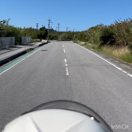 粟国島バイク旅その②大自然、太古からの白い崖の記事動画