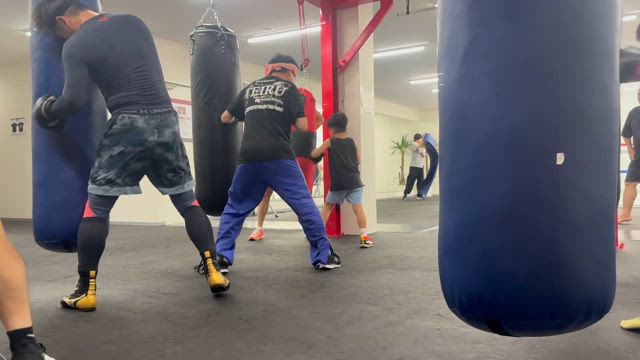 ボクシングトレ…モンチュターへの道、70回目。の記事動画