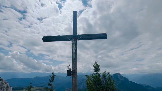 ❇️筋力の衰えを感じた久しぶりの登山【Steineck】の記事動画