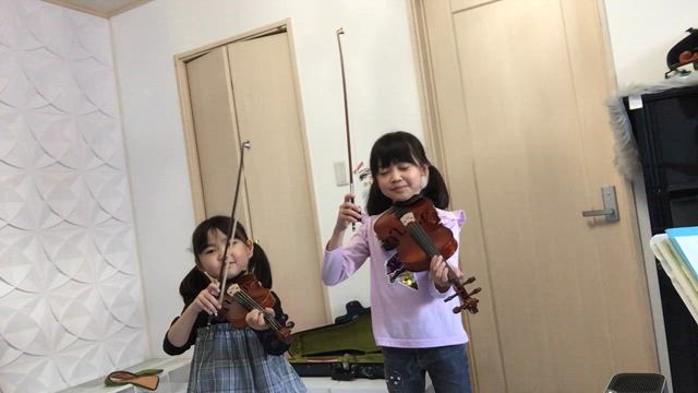 合奏曲の練習の記事動画