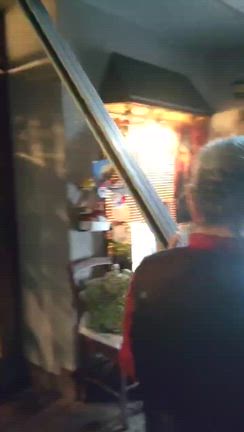 驚愕する90歳の母の姿の記事動画