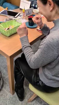 チロルチョコ積み上げ選手権途中成績の記事動画