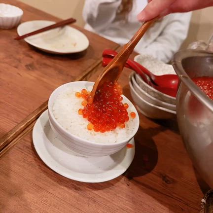 有名なイクラ丼の記事動画