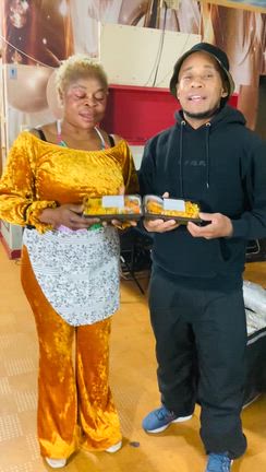 アフリカンタイム発動... but満席！今年最後のパドレ上映会＆大忘年会 in 神田クラウドの記事動画