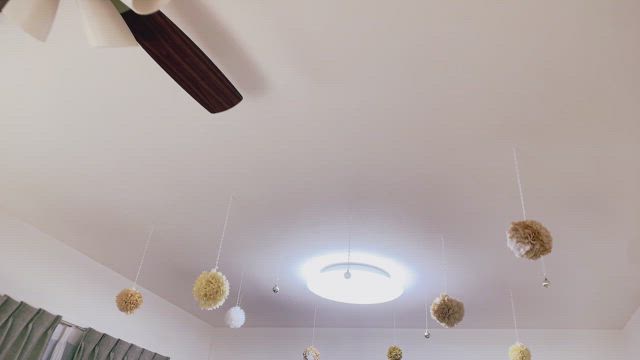 悔しくて天井から吊るしたの記事動画