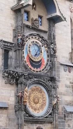 2023年3月プラハ旅行記⑲時計台×2025年ピエトロの記事動画