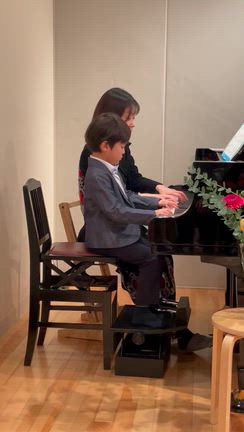 息子のピアノのミニ発表会の記事動画