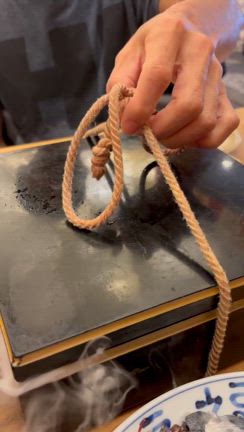 43年前の仲間が47都道府県の地酒飲み放題のお店に集まった「うおつしゅ」さんの記事動画