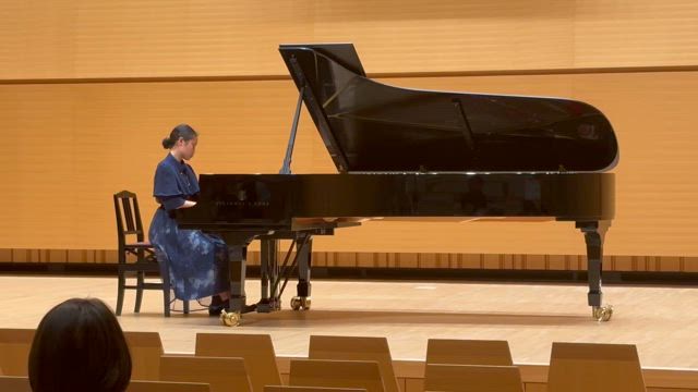 娘のピティナピアノステップにて☆初めてのメッセージカードに笑顔☆の記事動画