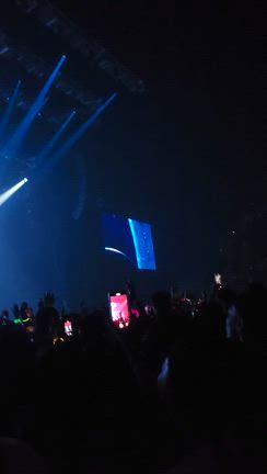 WALKERWORLD ASIA TOUR PT.Ⅱ（１２月１１日の日記）の記事動画