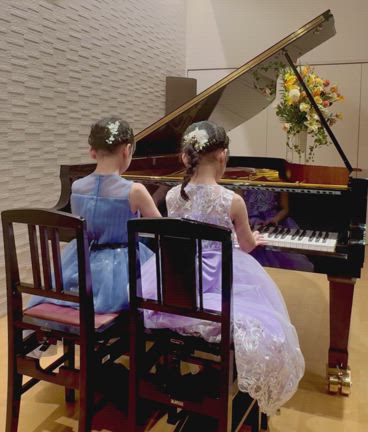 発表会では連弾に挑戦！【福岡県宇美町　ひらやまピアノ教室　】　志免町・須恵町・大野城市の記事動画