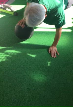 Age is just a number!の記事動画