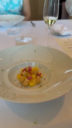 Graceful Action コース　卒業ランチ会の記事動画