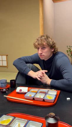 強羅花壇にて“なんにもしない旅”の記事動画