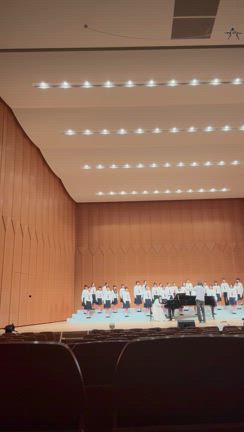 都城少年少女合唱団の定期演奏会を終えて♪の記事動画