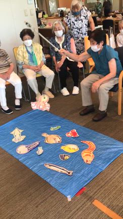 魚釣りの記事動画