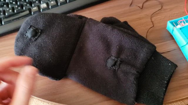 防寒指抜き手袋の弱点。磁石開閉式に改造で解決。の記事動画