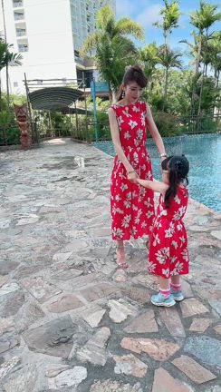 子連れグアム旅行⑥プールと旅のお供の記事動画