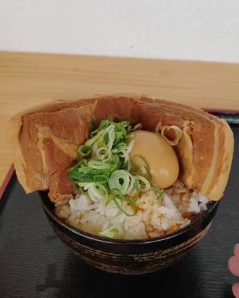 ひろ ともさんのプロフィールページ