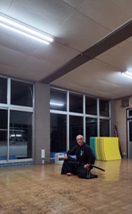 刀一会立膝之部の記事動画