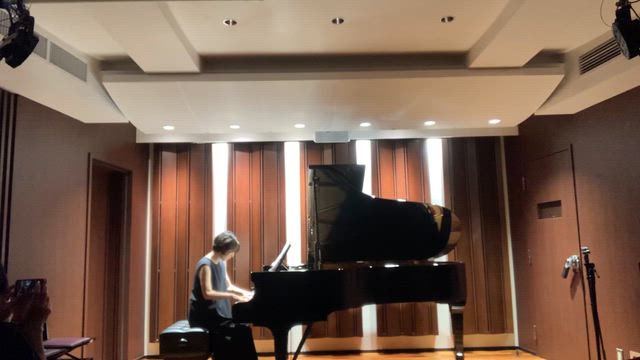 大事な仲間とピアノの記事動画