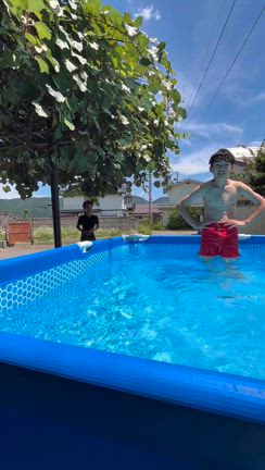 快適な夏休みはお家プールのおかげ。の記事動画