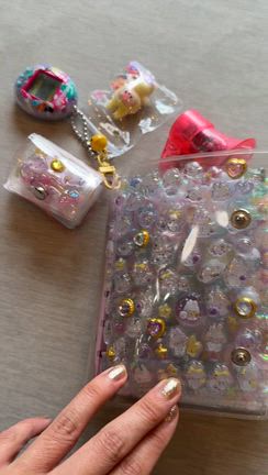 ボンボンドロップシールだらけのシール帳見せます！の記事動画