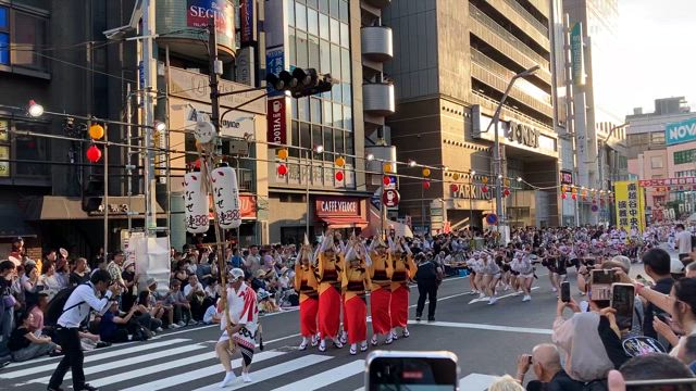 越谷の夏！花火に阿波踊りの記事動画