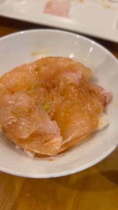 三軒茶屋マムズ魚食堂の記事動画