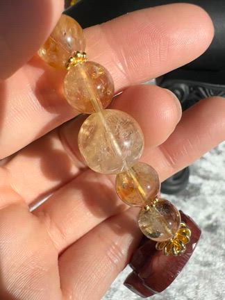 【奥深いパワーストーン紹介】シトリン①の記事動画