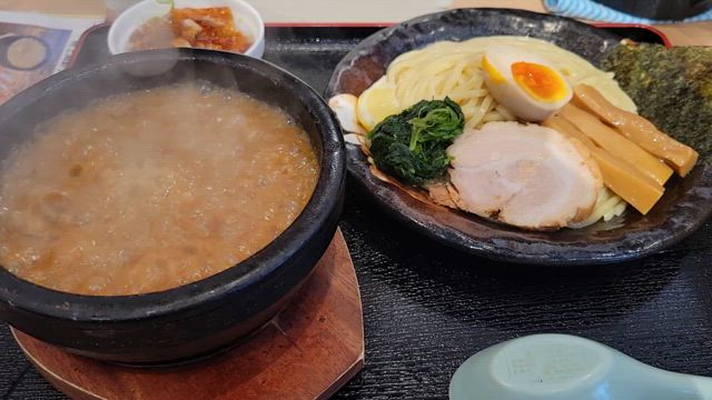 【札幌10区巡り】 札幌海老麺舎 濃厚豚骨伊勢海老つけ麺(西区)の記事動画