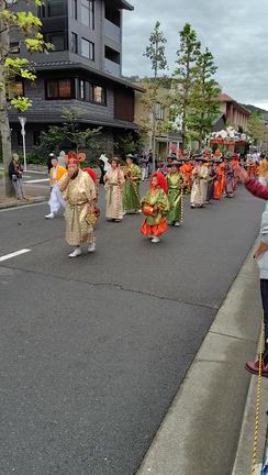 時代祭を彩る芸舞妓さんの記事動画