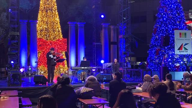 天神のクリスマス　イルミネーションの記事動画