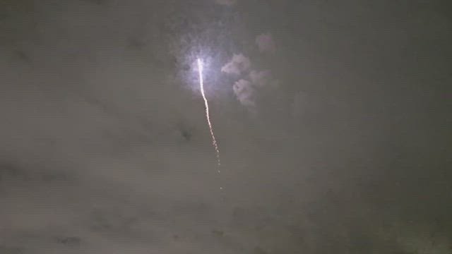 10月20日「秋風にのせて花火便り」の記事動画