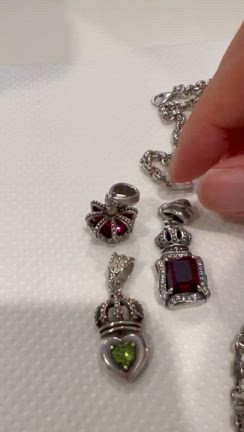 ピカピカの記事動画