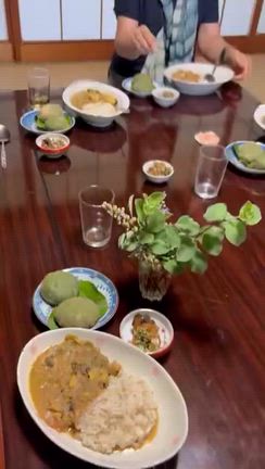 2日めは島の名人とヨモギをテーマに交流の記事動画