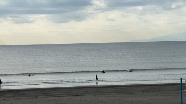 今日の鵠沼海岸　波情報の記事動画