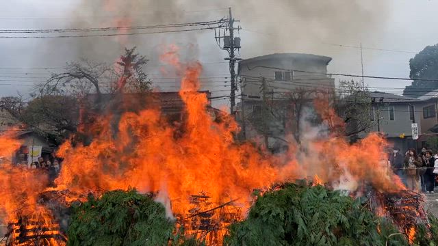 火渡りの続きの記事動画